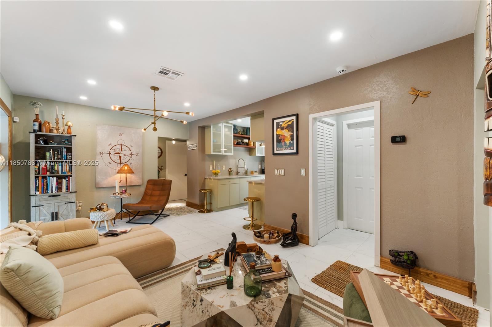 LIN HEIGHTS - Residential