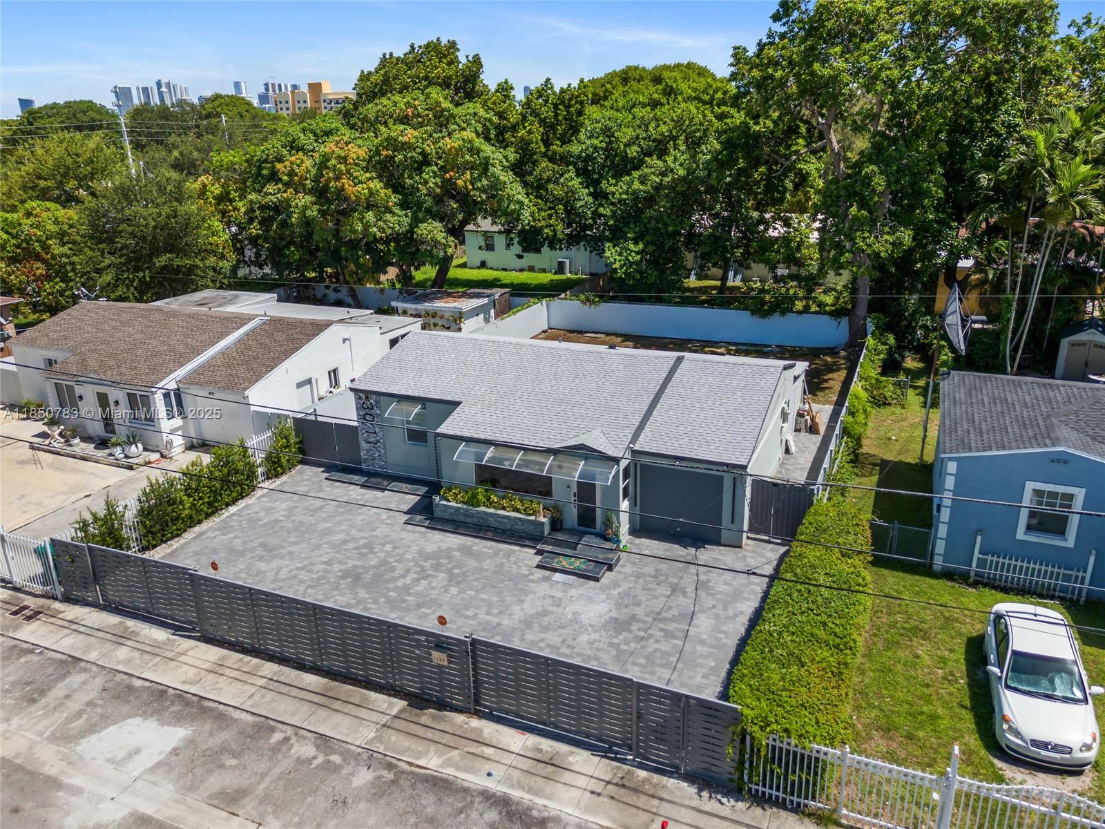 1130 NW 57th St