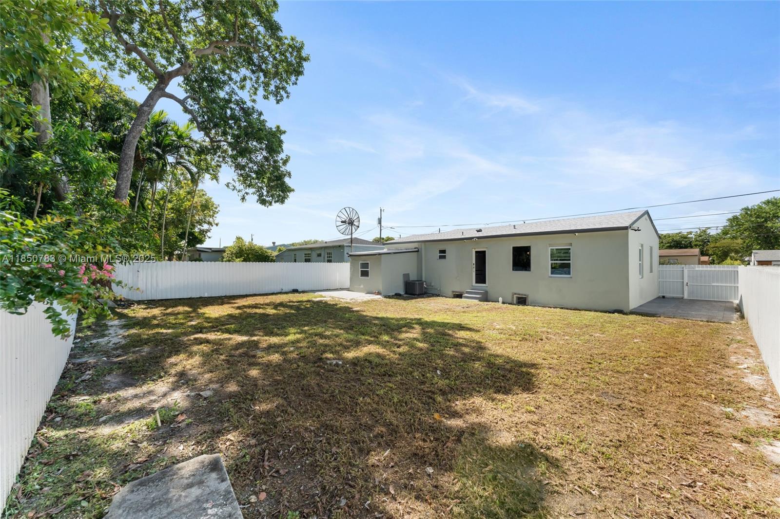 LIN HEIGHTS - Residential