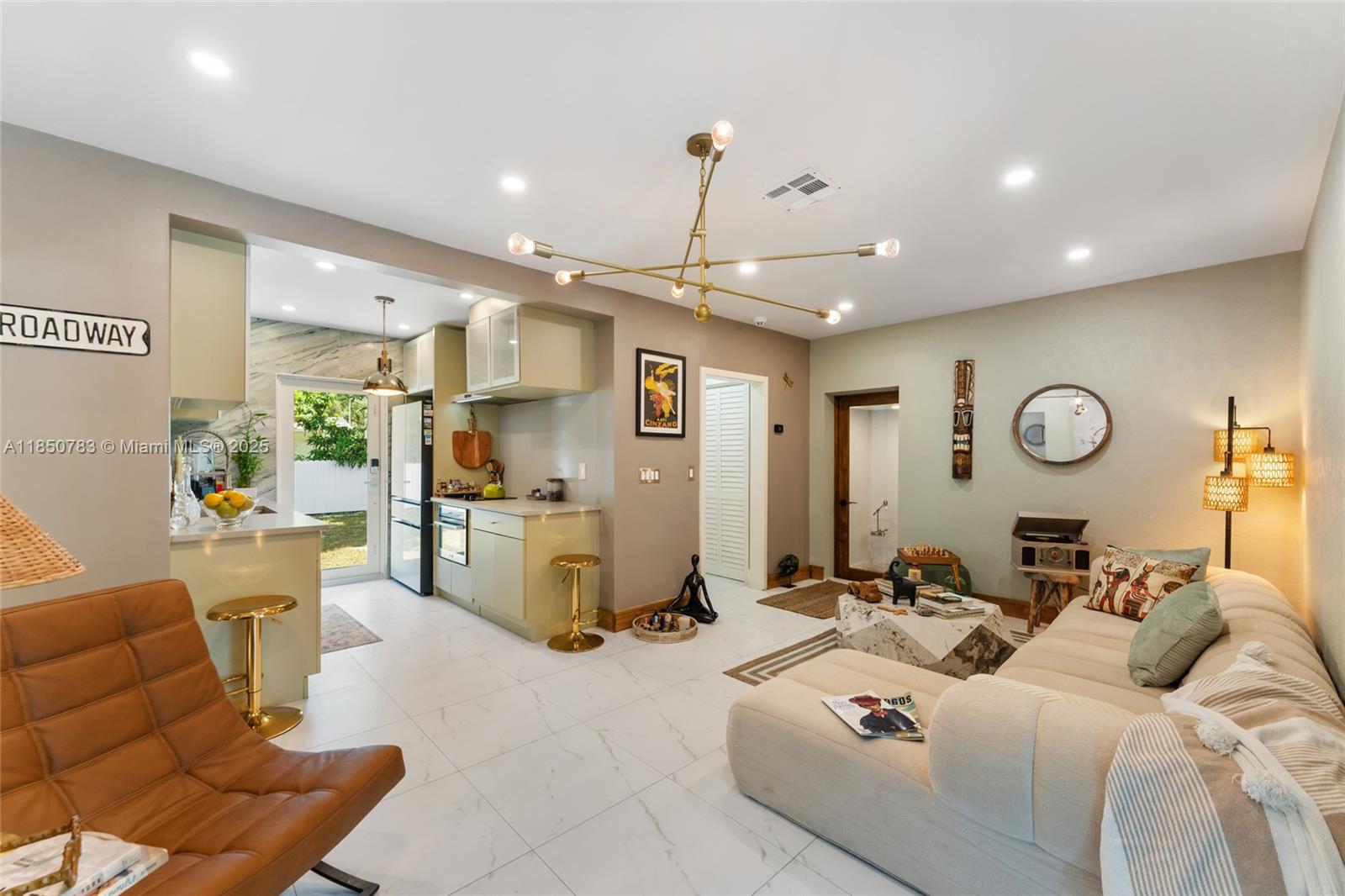 LIN HEIGHTS - Residential