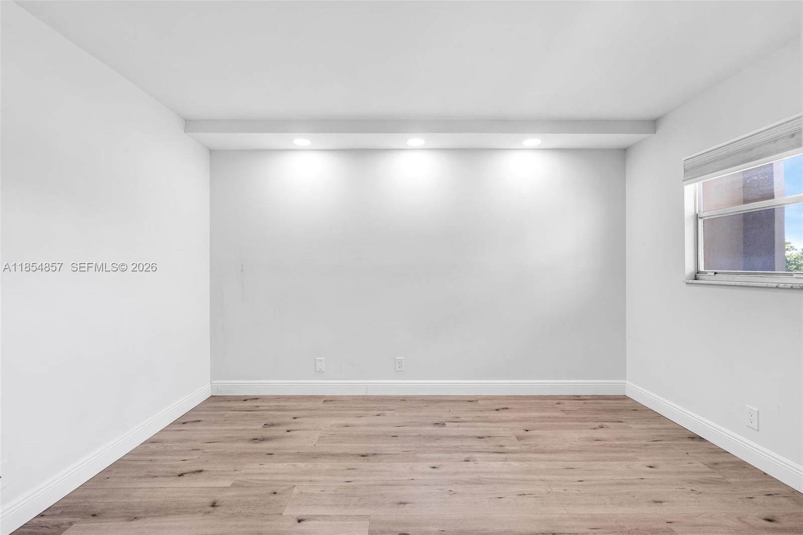 POINCIANA PLACE CONDO 1,2 - Residential