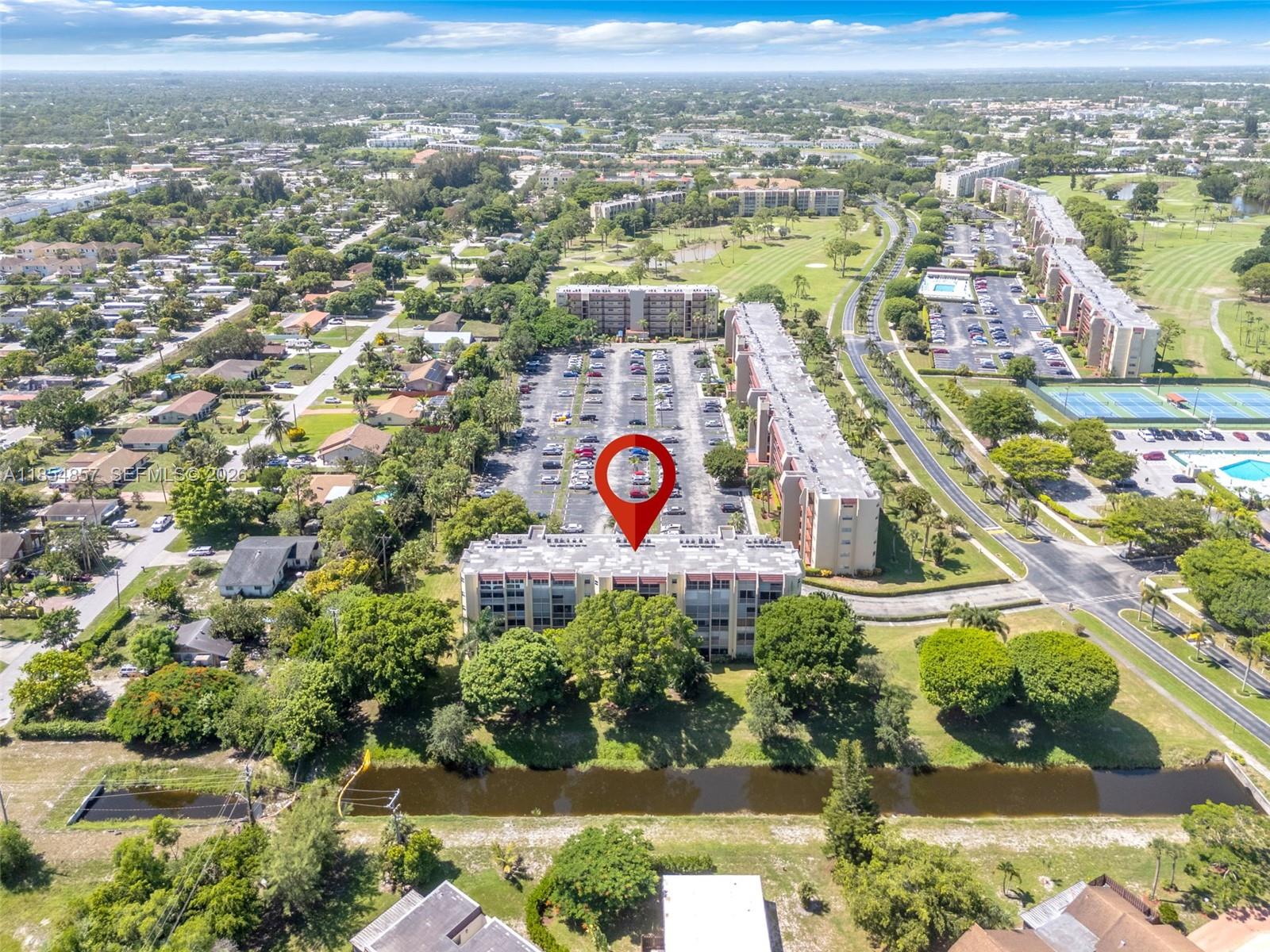 POINCIANA PLACE CONDO 1,2 - Residential