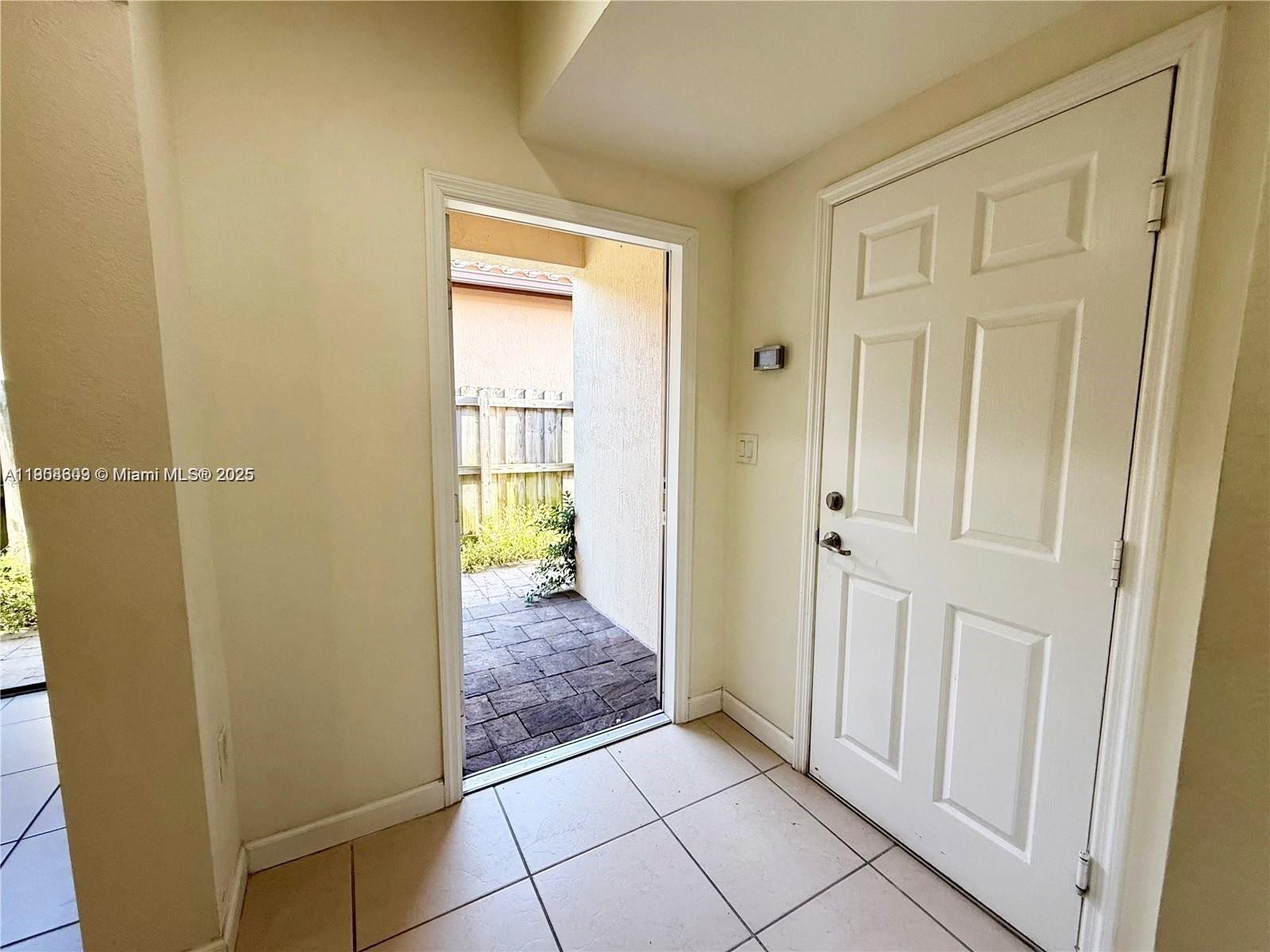 BAYWINDS OF DOMINICA AND - Residential Lease