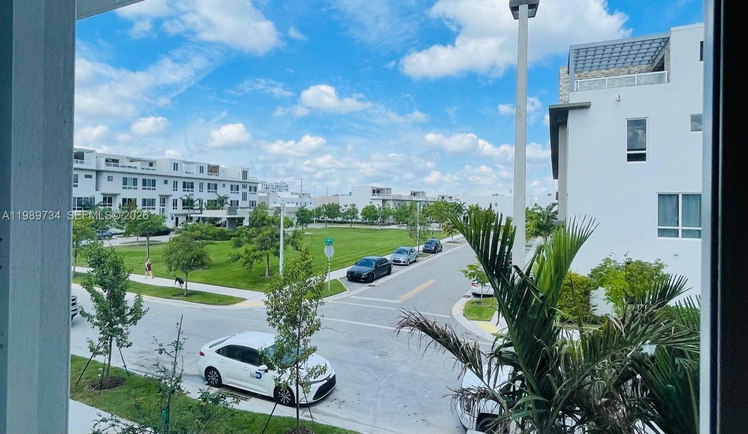 LANDMARK AT DORAL - Residential Lease