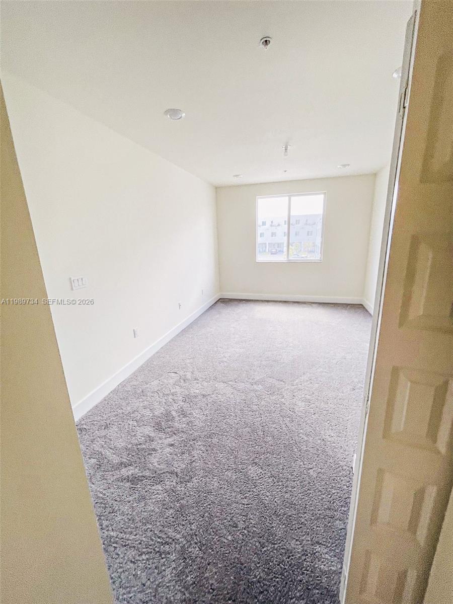 LANDMARK AT DORAL - Residential Lease