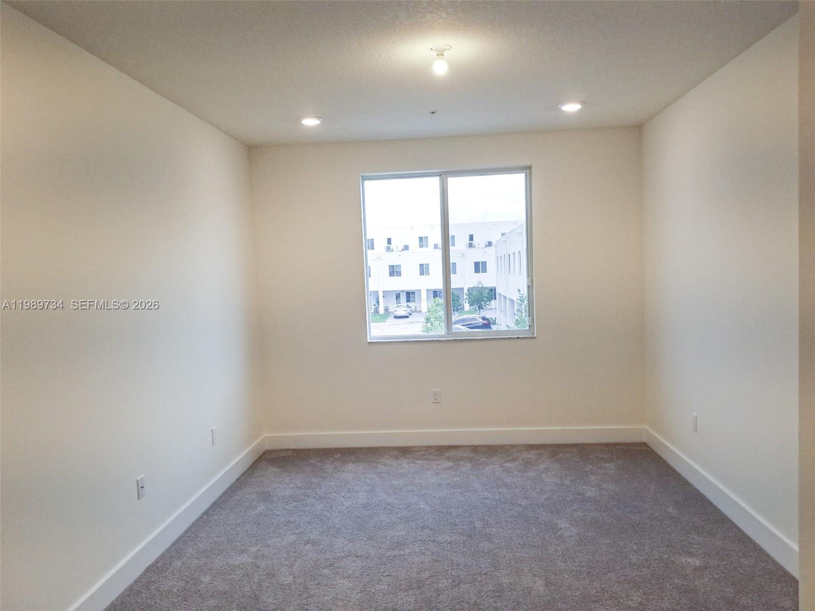 LANDMARK AT DORAL - Residential Lease