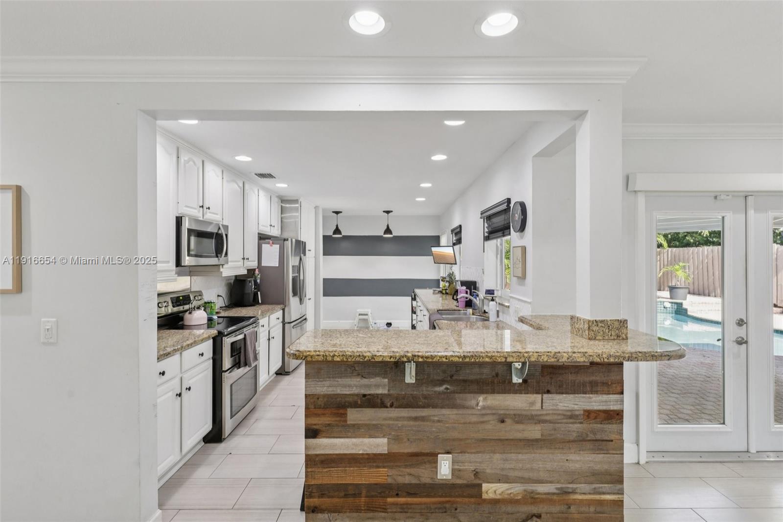 CORAL RIDGE GALT ADD NO 1 - Residential