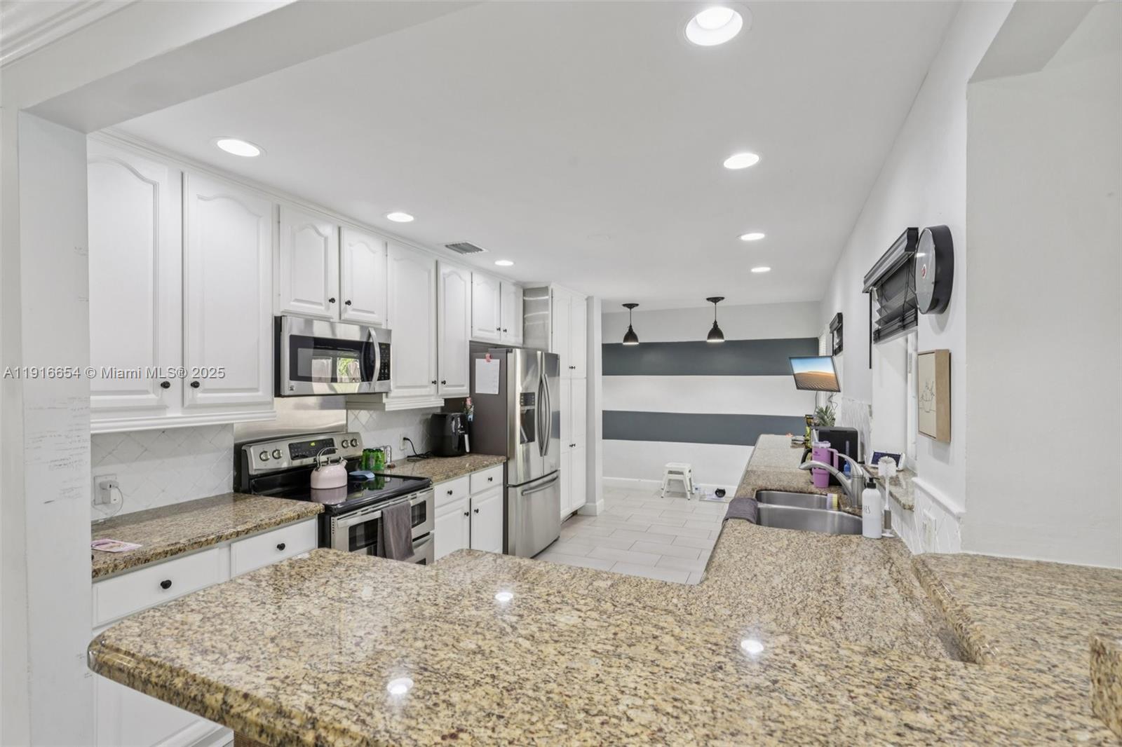 CORAL RIDGE GALT ADD NO 1 - Residential