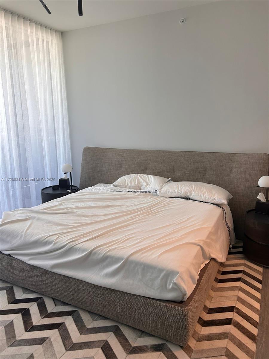 BRICKELL FLATIRON CONDO - Residential