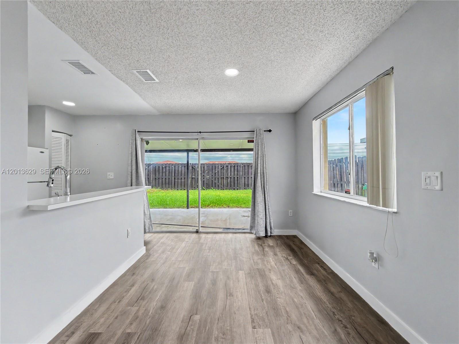 WEITZER SERENA LAKES WEST - Residential