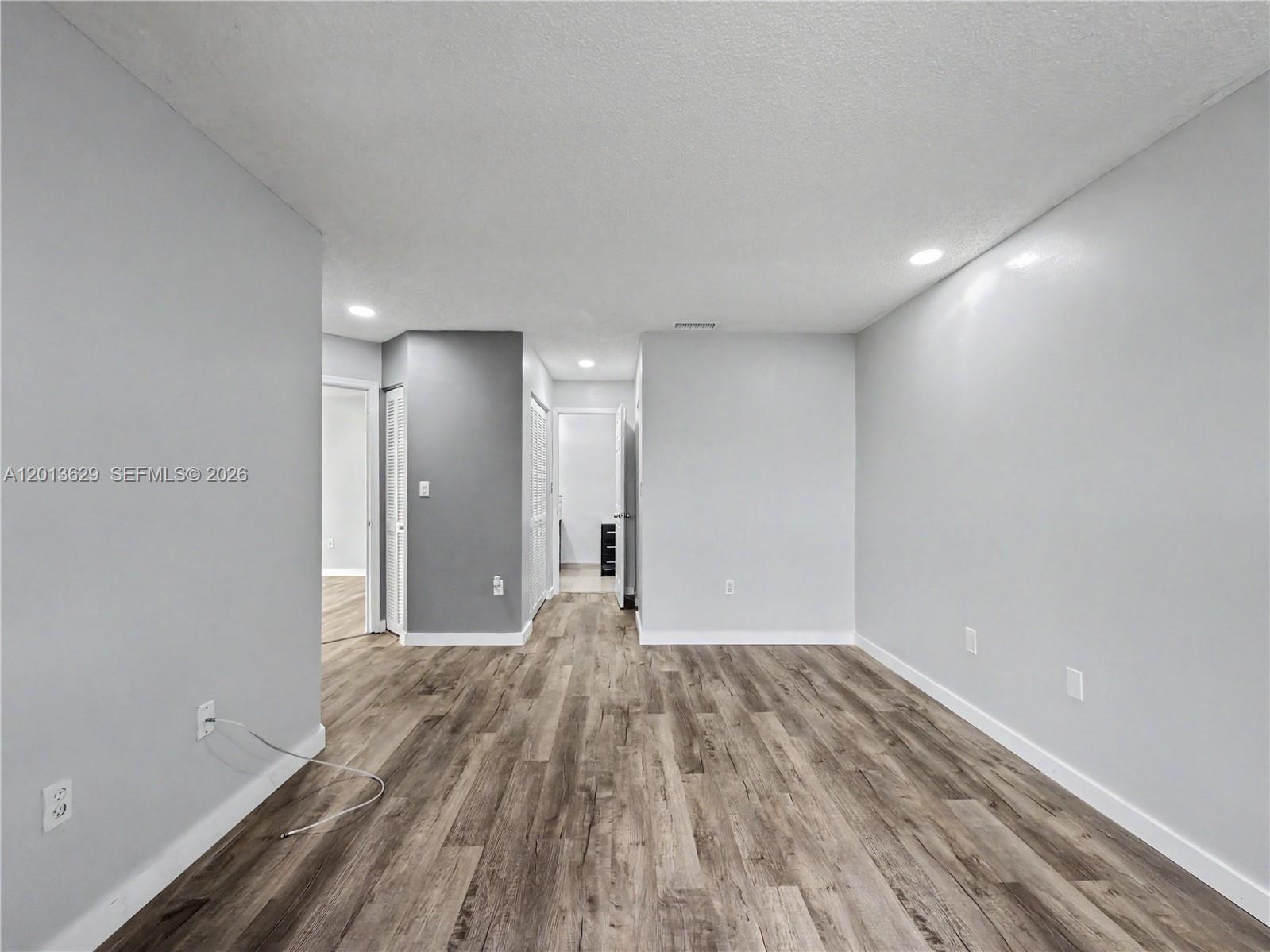 WEITZER SERENA LAKES WEST - Residential