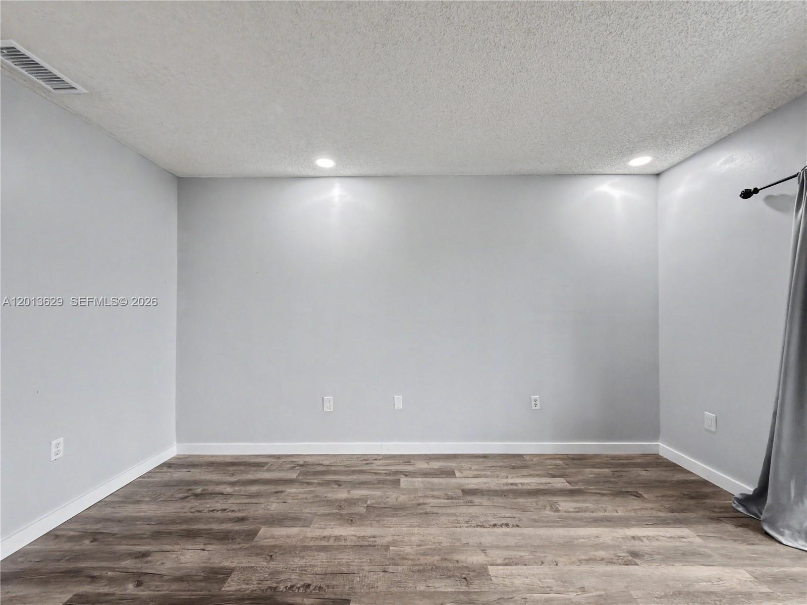 WEITZER SERENA LAKES WEST - Residential