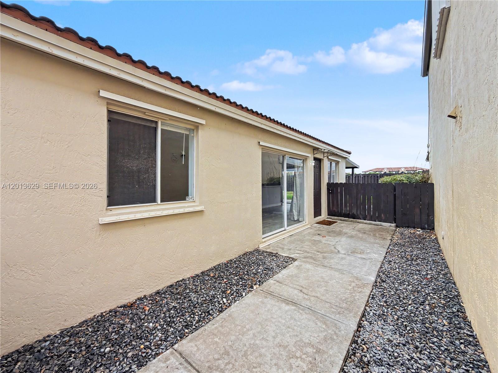 WEITZER SERENA LAKES WEST - Residential