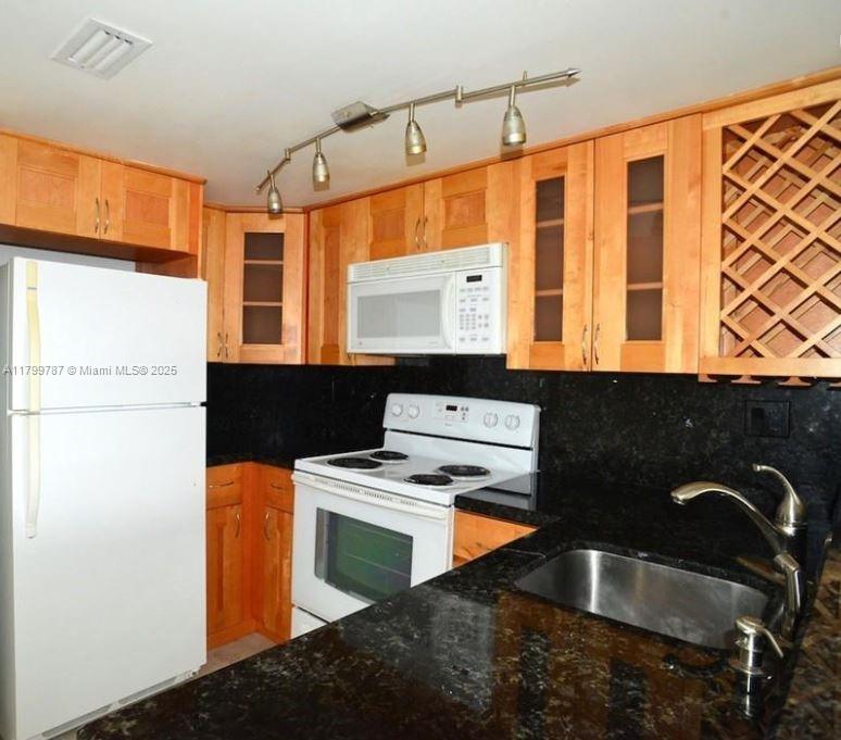 510 NW 86th 104-12