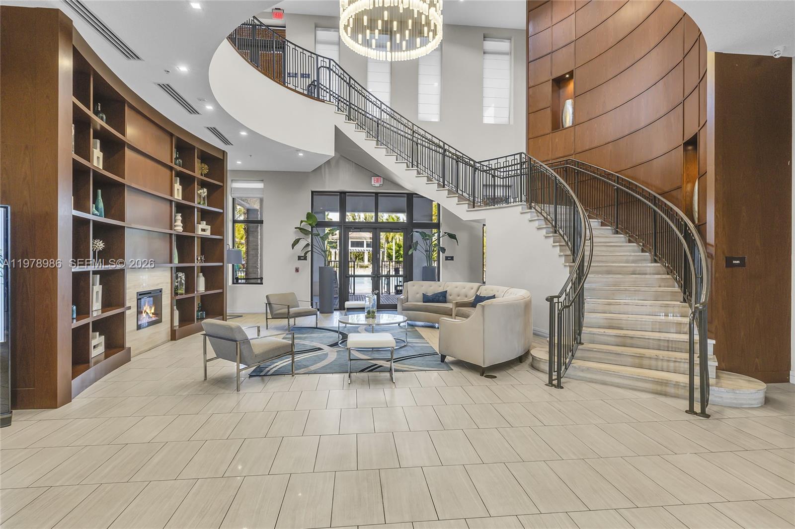 APEX AT PARK CENTRAL COND - Residential