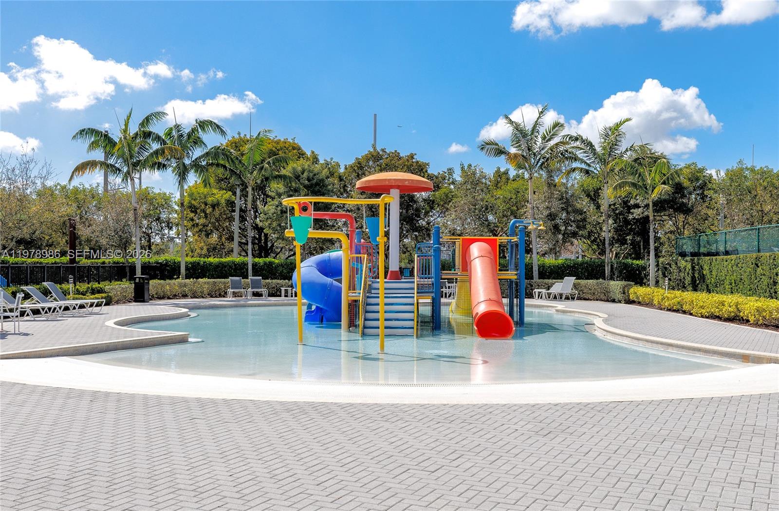 APEX AT PARK CENTRAL COND - Residential