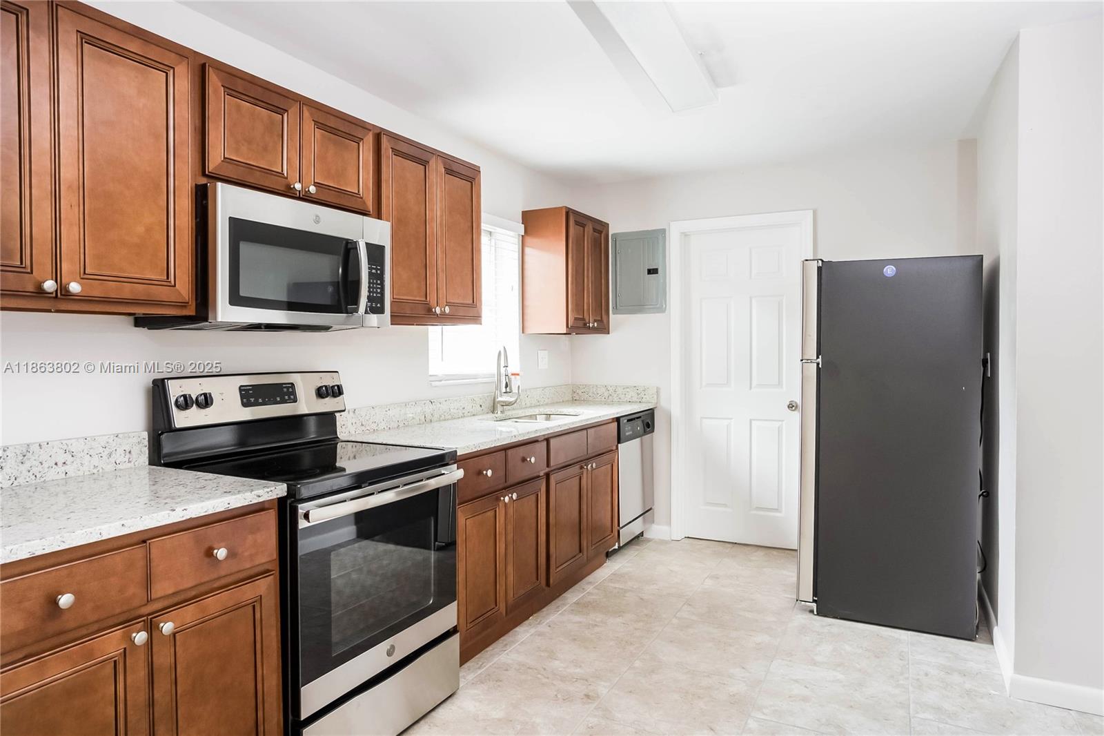 MARGATE ESTATES SEC 2 - Residential Lease