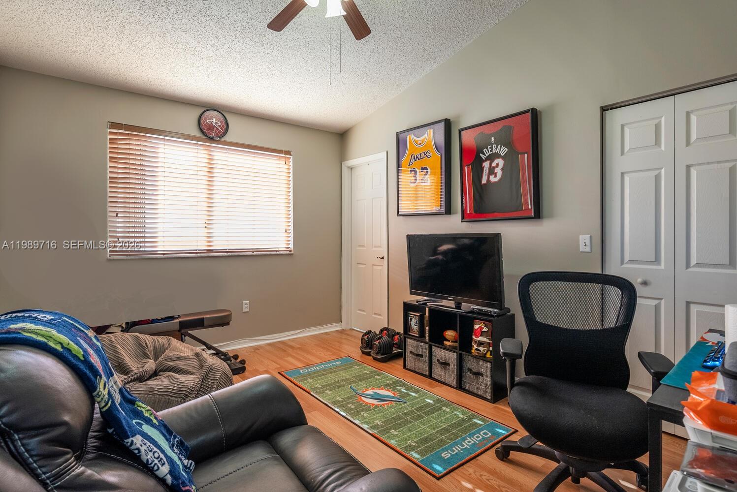 Towngate Condo - Residential Lease