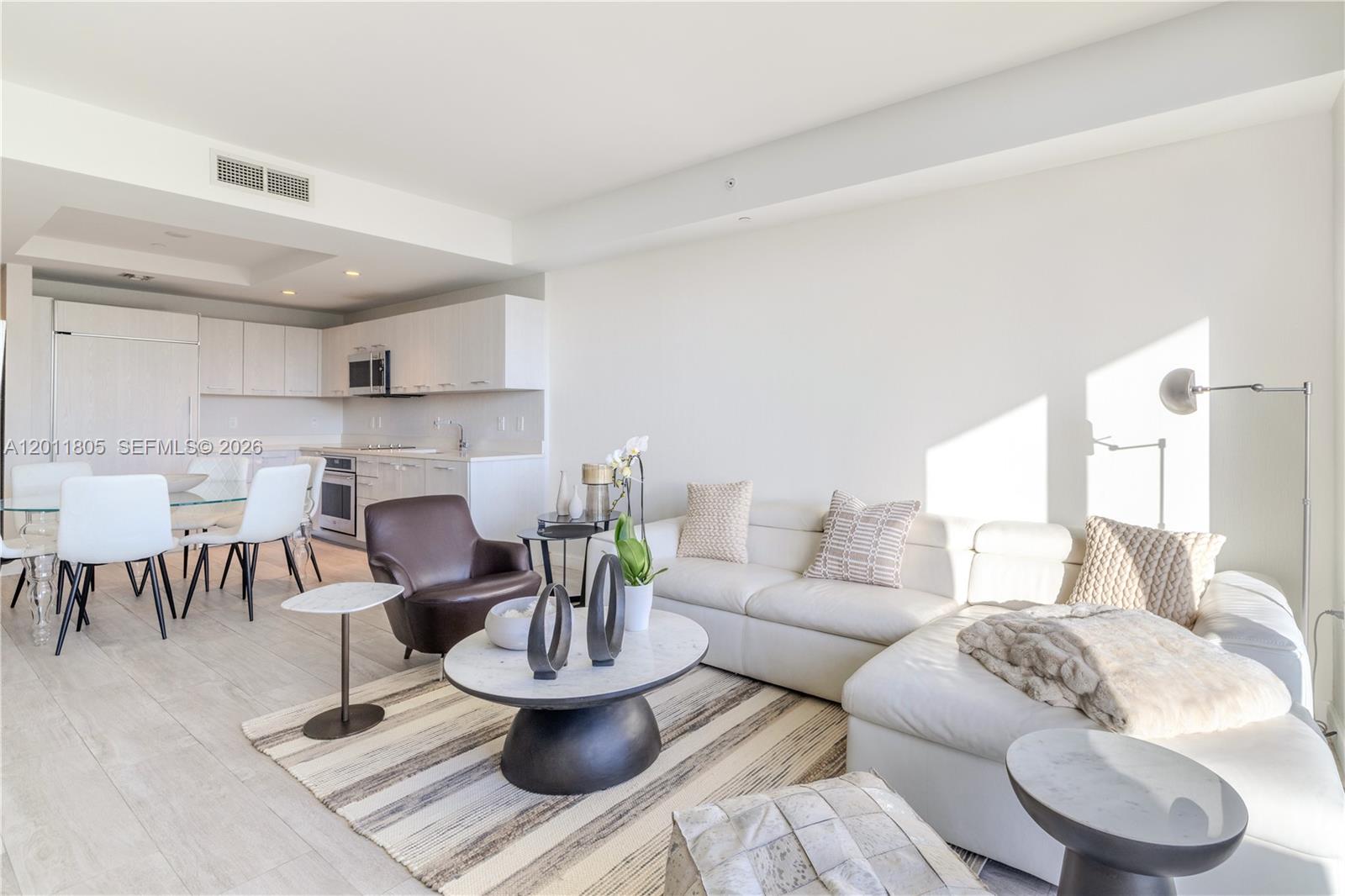 55 SW 9th St 3404