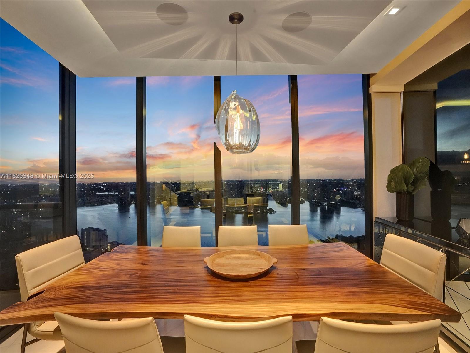 18555 COLLINS AVENUE COND - Residential