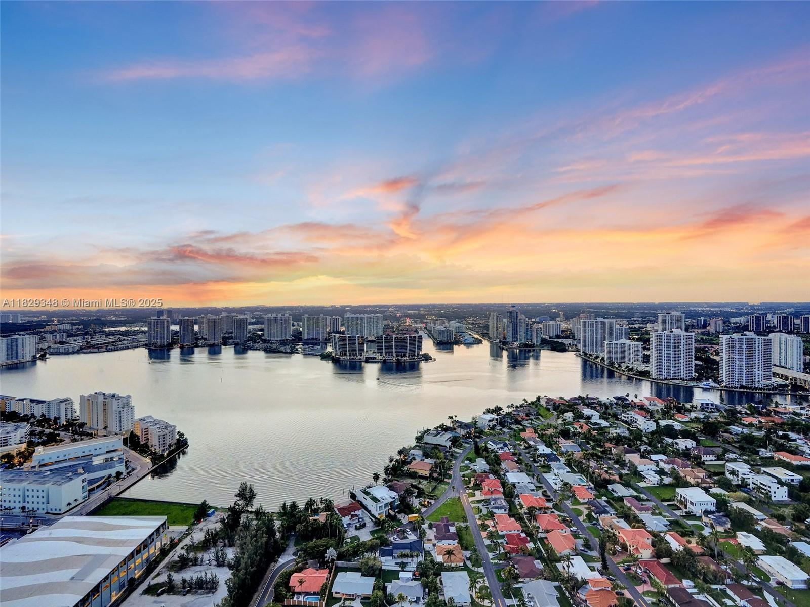 18555 Collins Ave 4403, Sunny Isles Beach, FL, 33160/$4,299,000 4 18555 Collins Ave 4403
