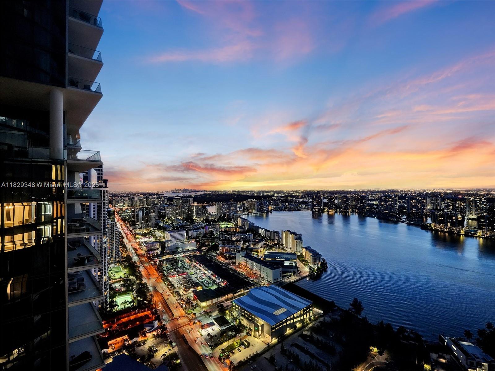 18555 COLLINS AVENUE COND - Residential