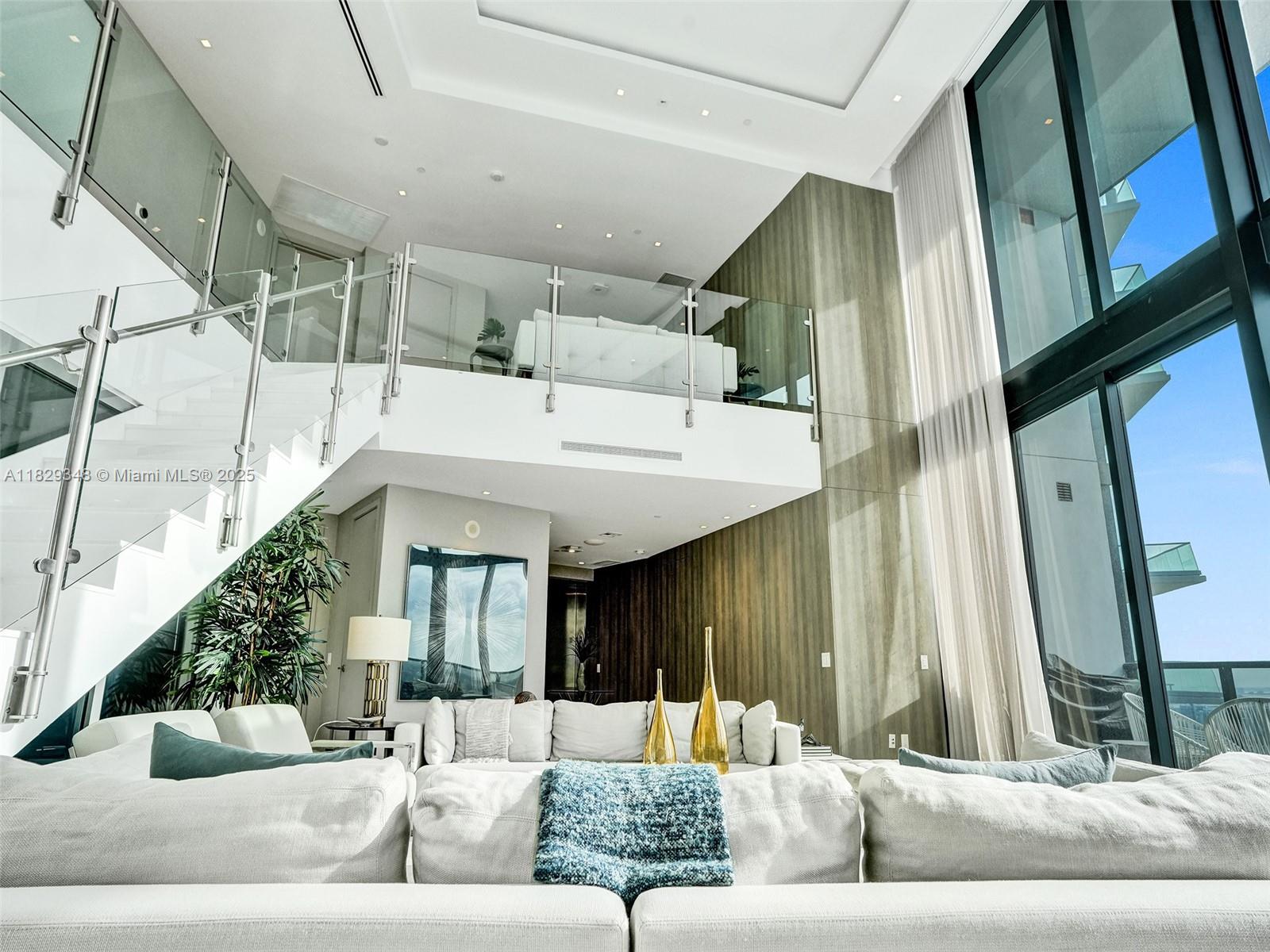 18555 COLLINS AVENUE COND - Residential