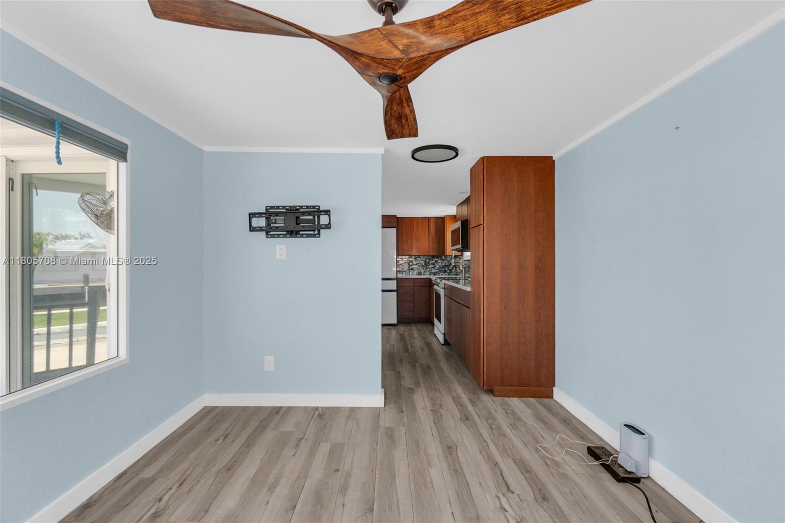 BRINY BREEZES INC - Residential