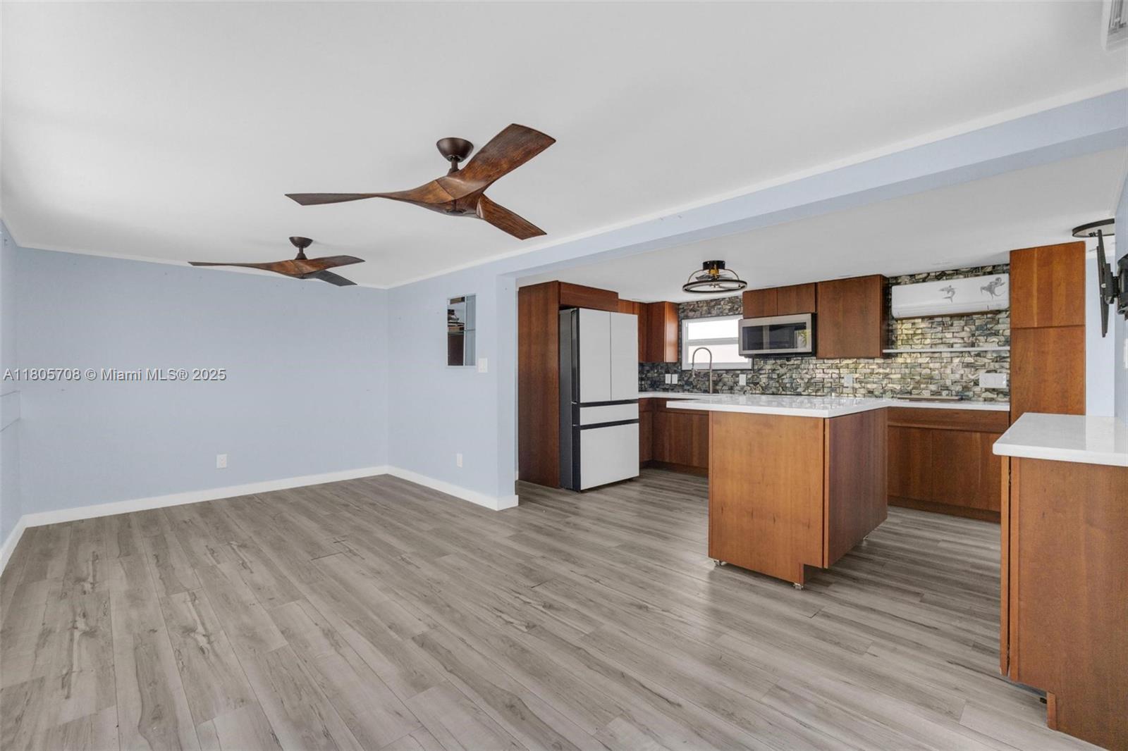BRINY BREEZES INC - Residential