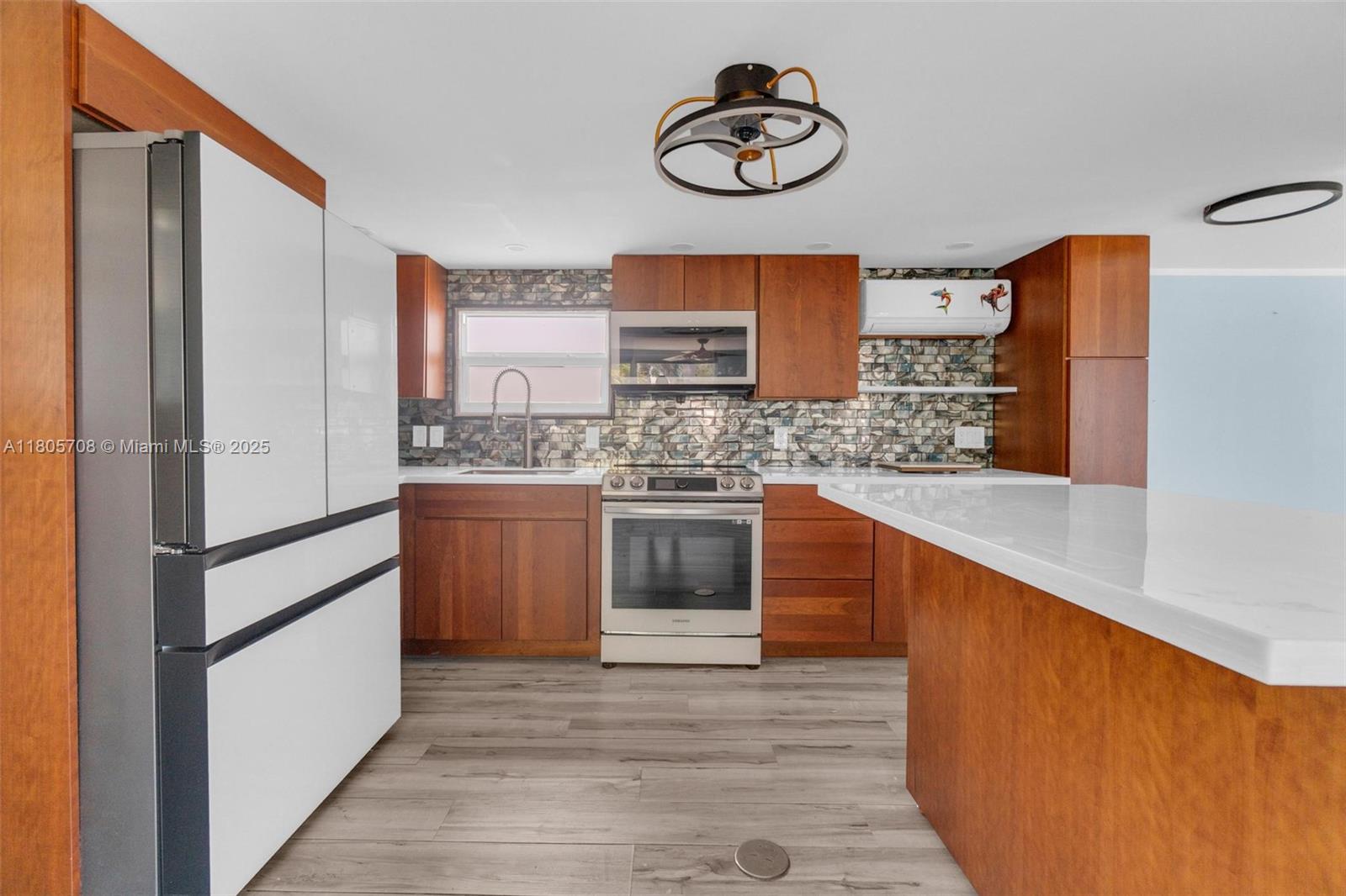 BRINY BREEZES INC - Residential