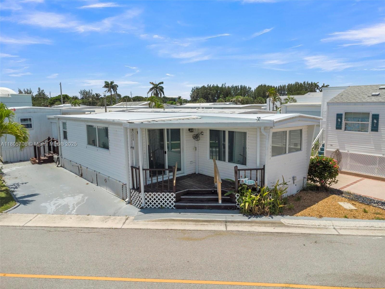 BRINY BREEZES INC - Residential