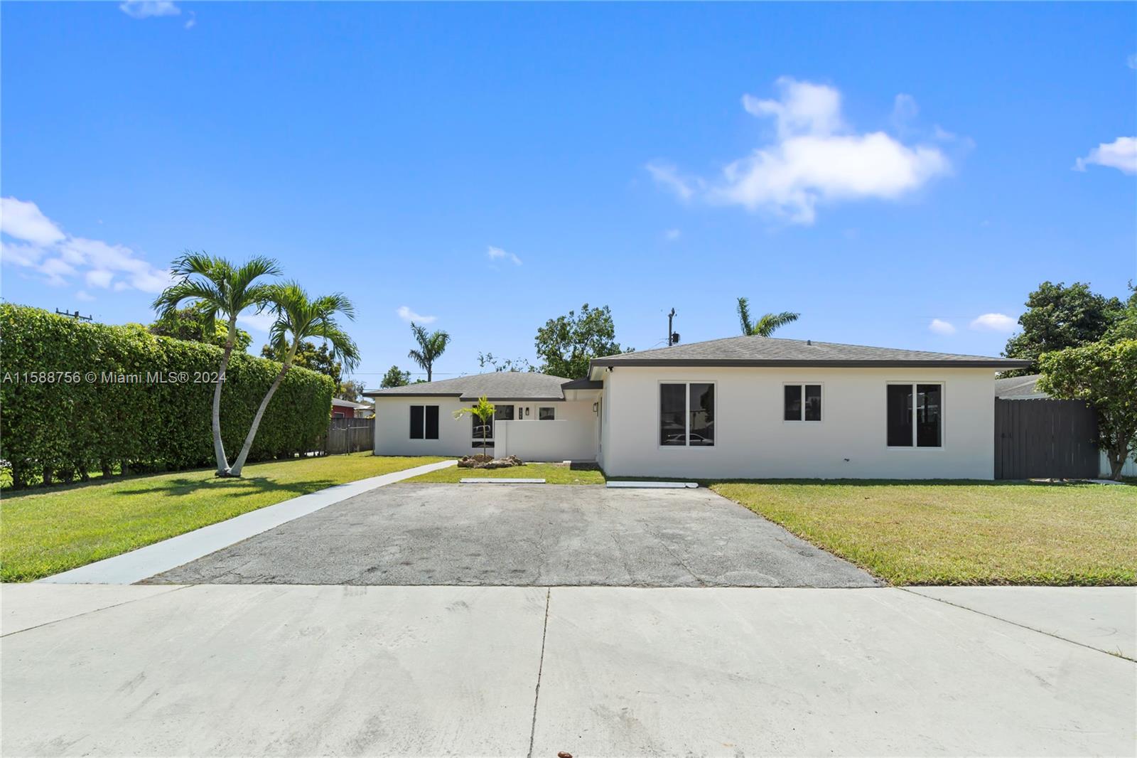 Rental Property at Address Not Disclosed, Cutler Bay, Miami-Dade County, Florida - Bedrooms: 3 
Bathrooms: 1  - $2,700 MO.