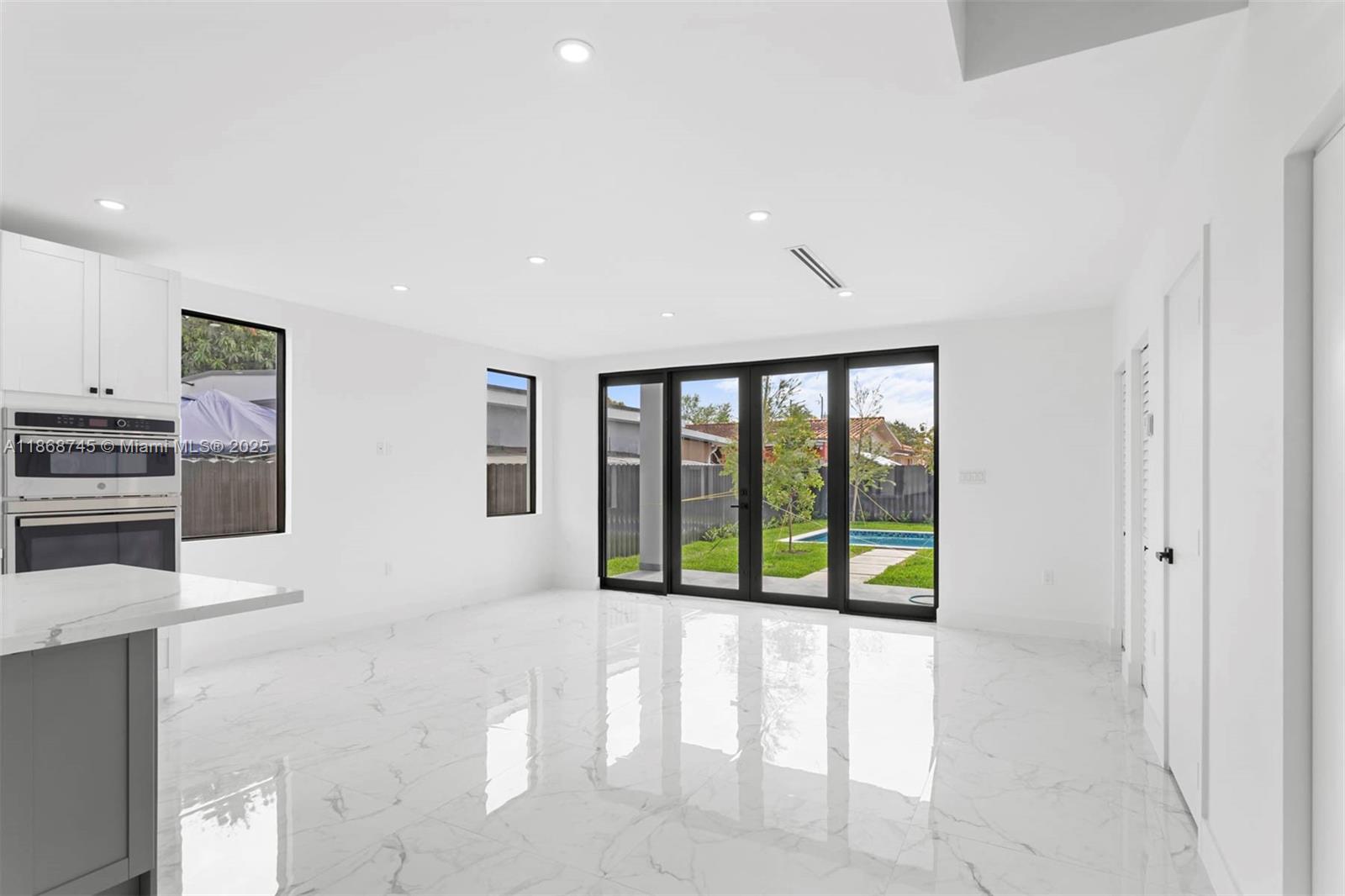 KIRKLAND HEIGHTS AMD - Residential