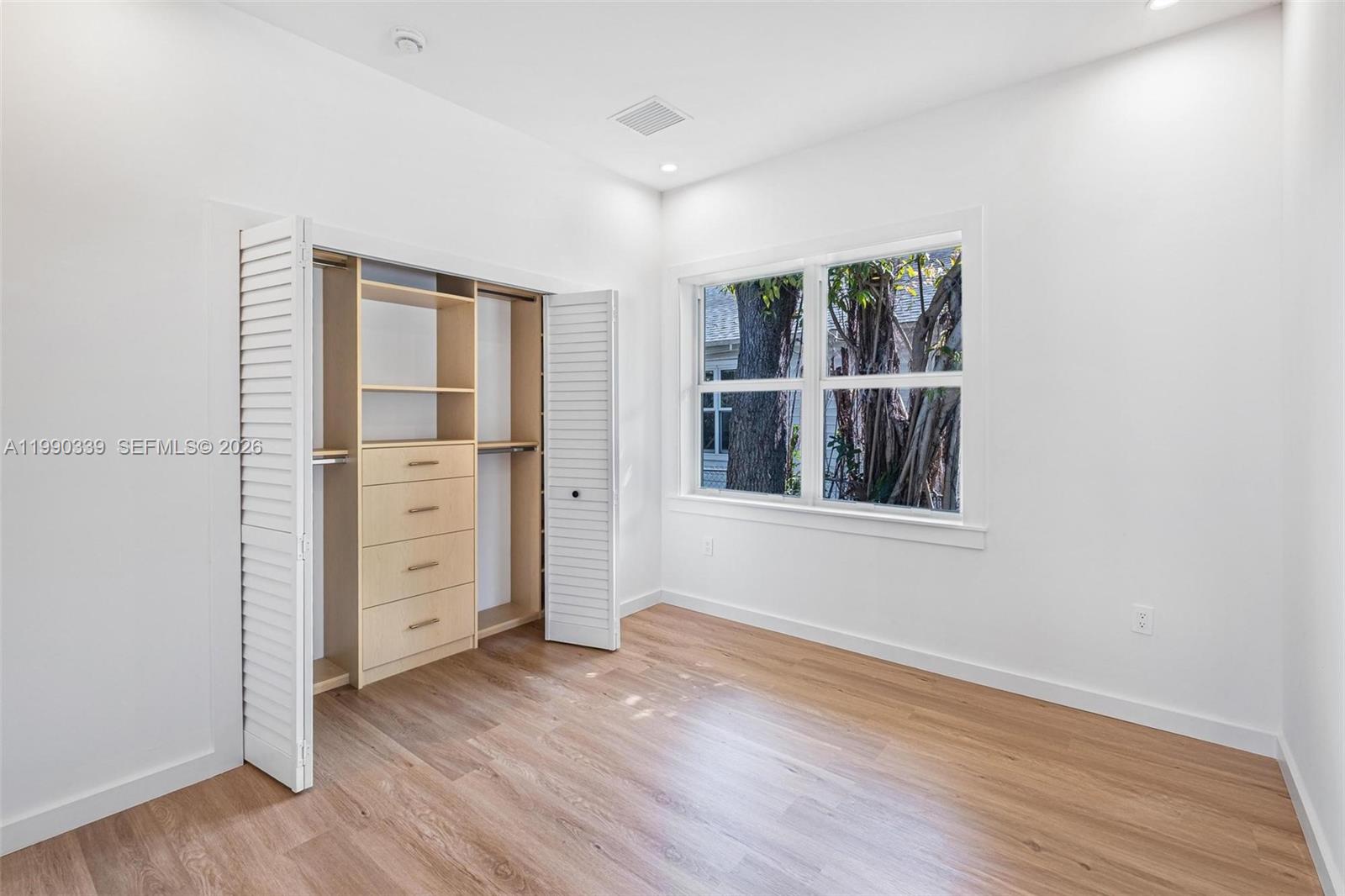 MAC FARLANE HOMESTEAD - Residential