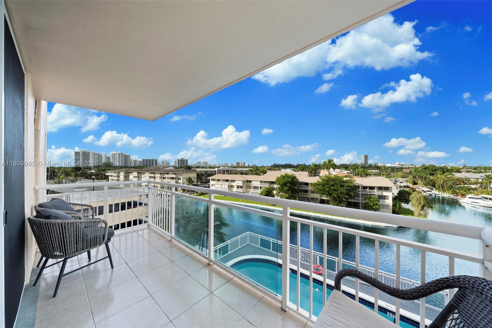 GOLDEN HORN CONDO - Residential