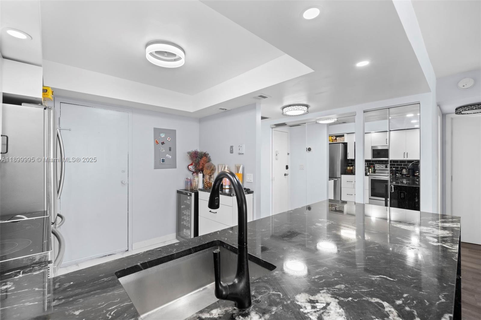 GOLDEN HORN CONDO - Residential