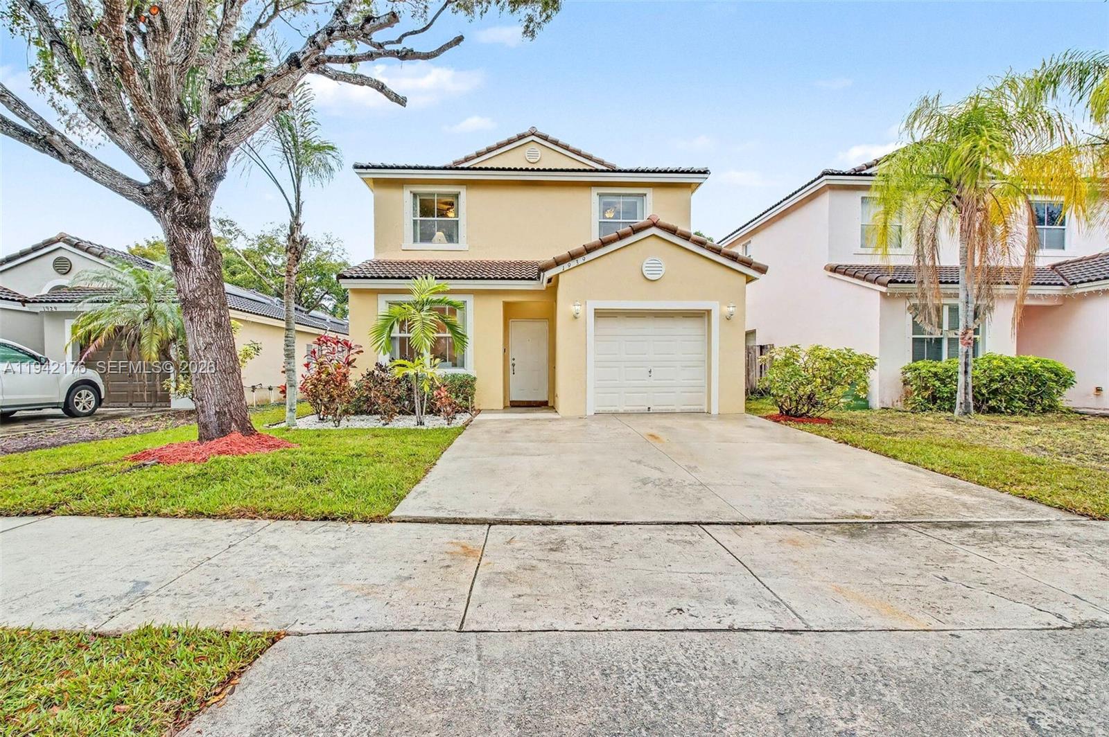 1939 SE 13th St, Homestead, FL, 33035/$410,000 1 1939 SE 13th St