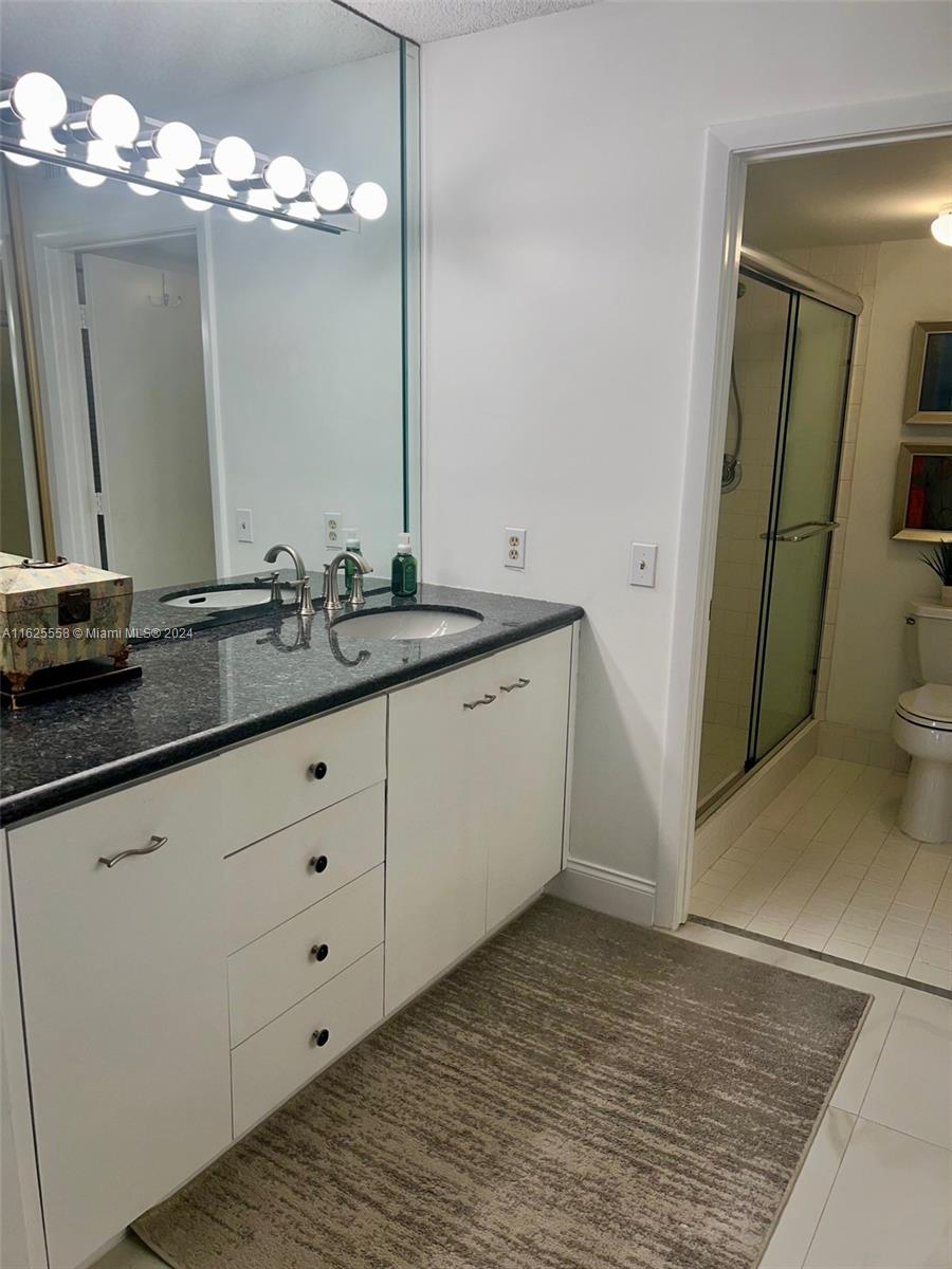 CYPRESS BEND CONDOMINIUM - Residential Lease