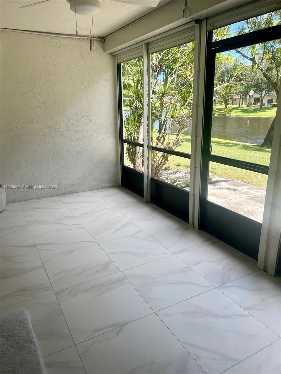 CYPRESS BEND CONDOMINIUM - Residential Lease