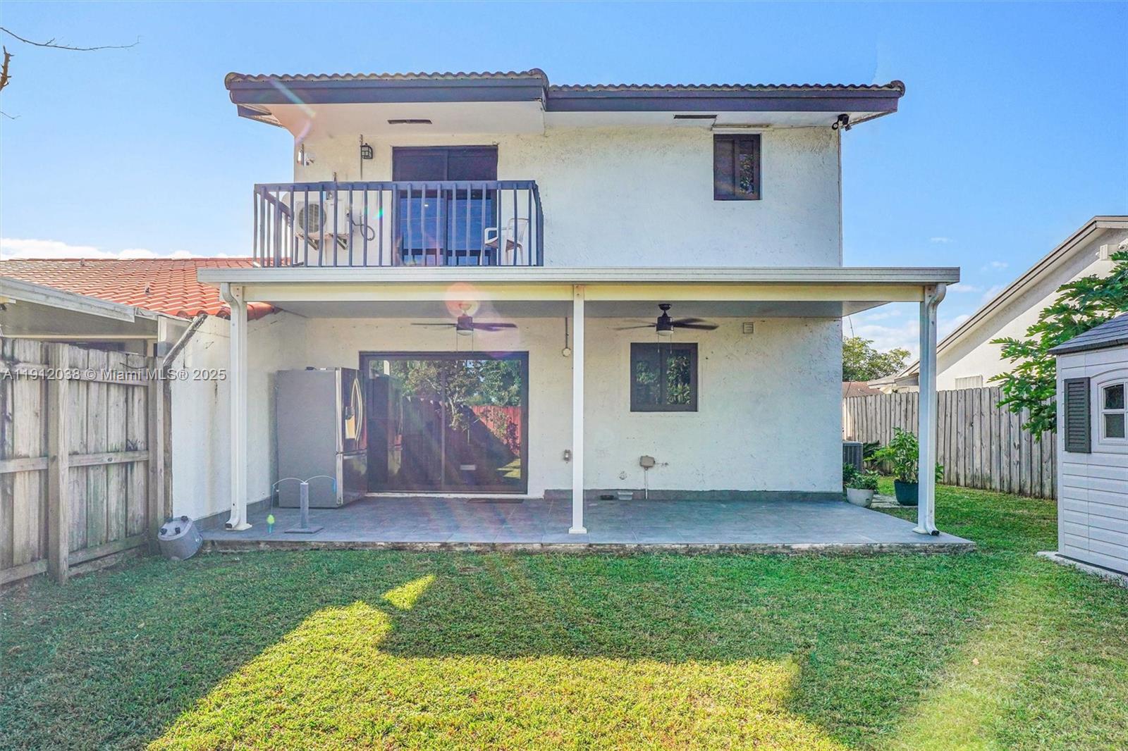 ARBORGATE KENDALL LK E CO - Residential