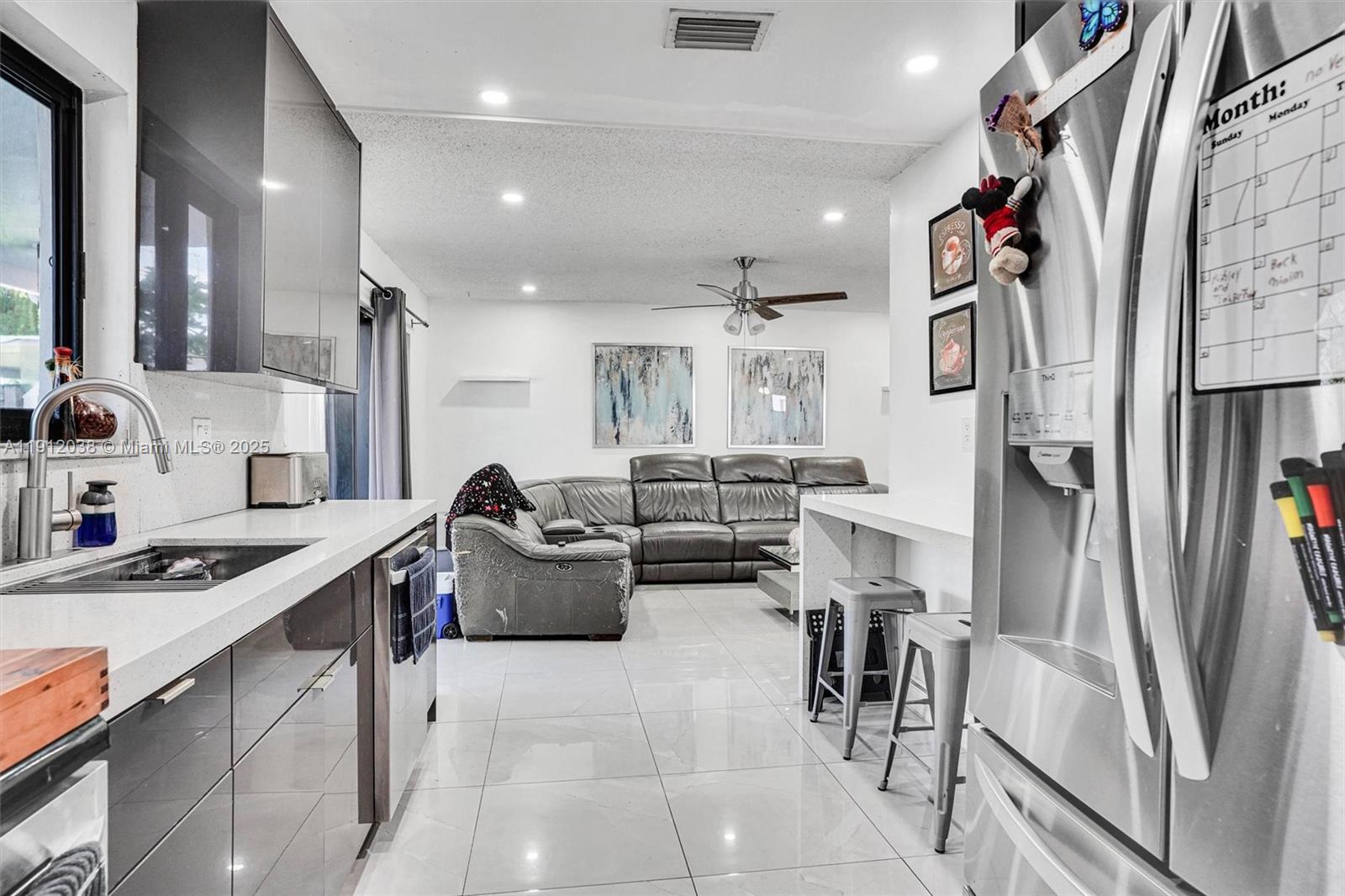 ARBORGATE KENDALL LK E CO - Residential