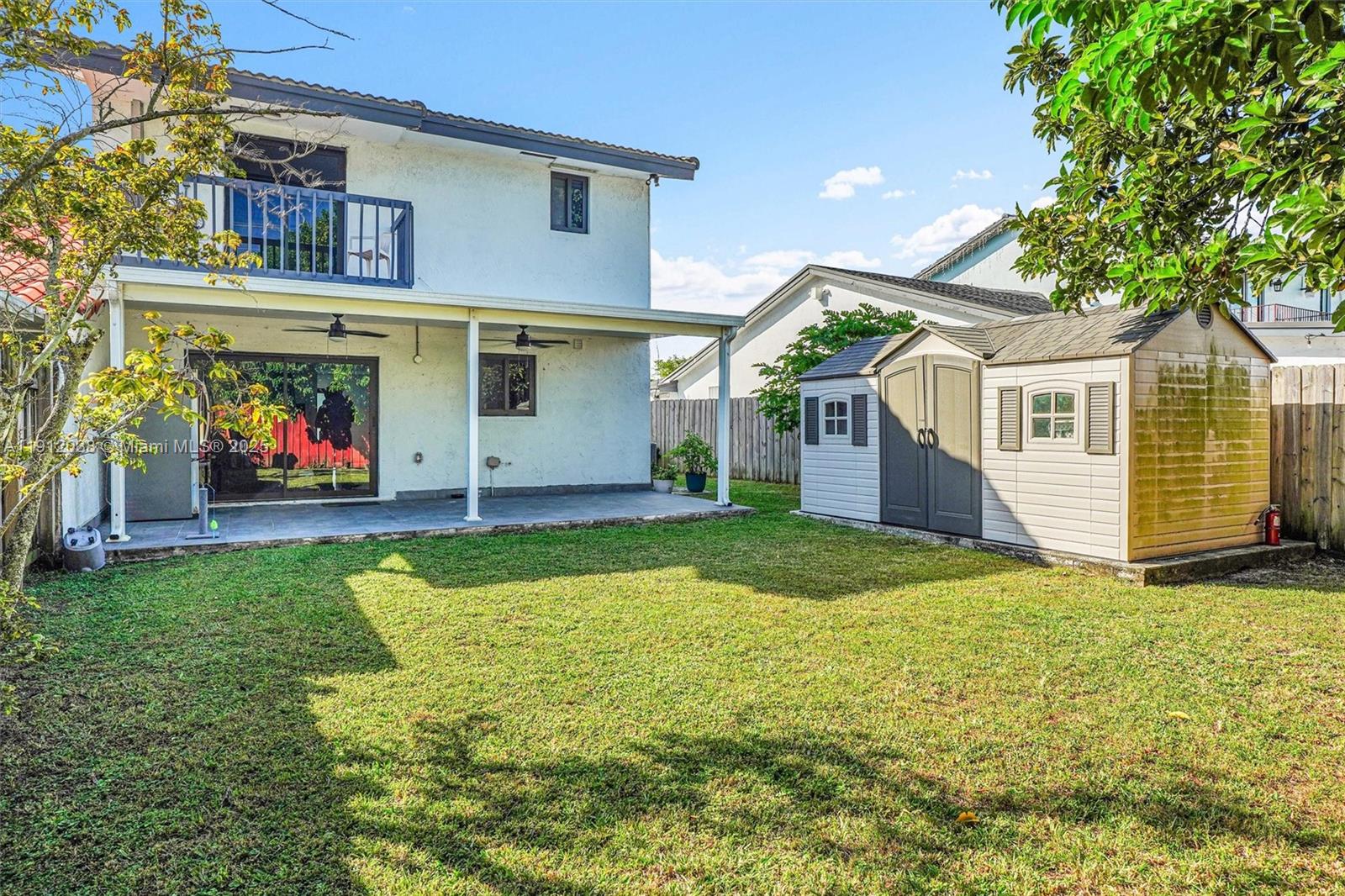 ARBORGATE KENDALL LK E CO - Residential