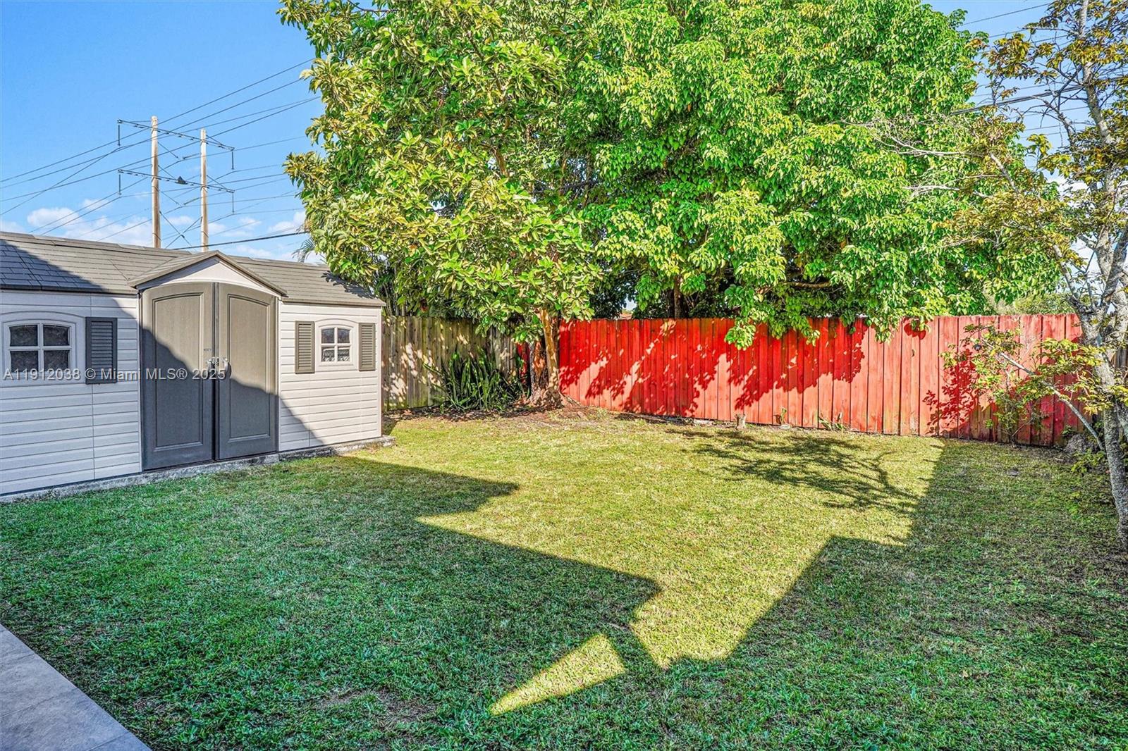 ARBORGATE KENDALL LK E CO - Residential