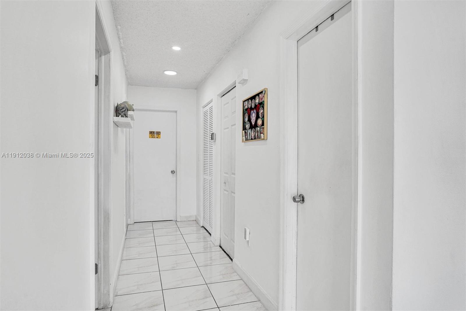 ARBORGATE KENDALL LK E CO - Residential