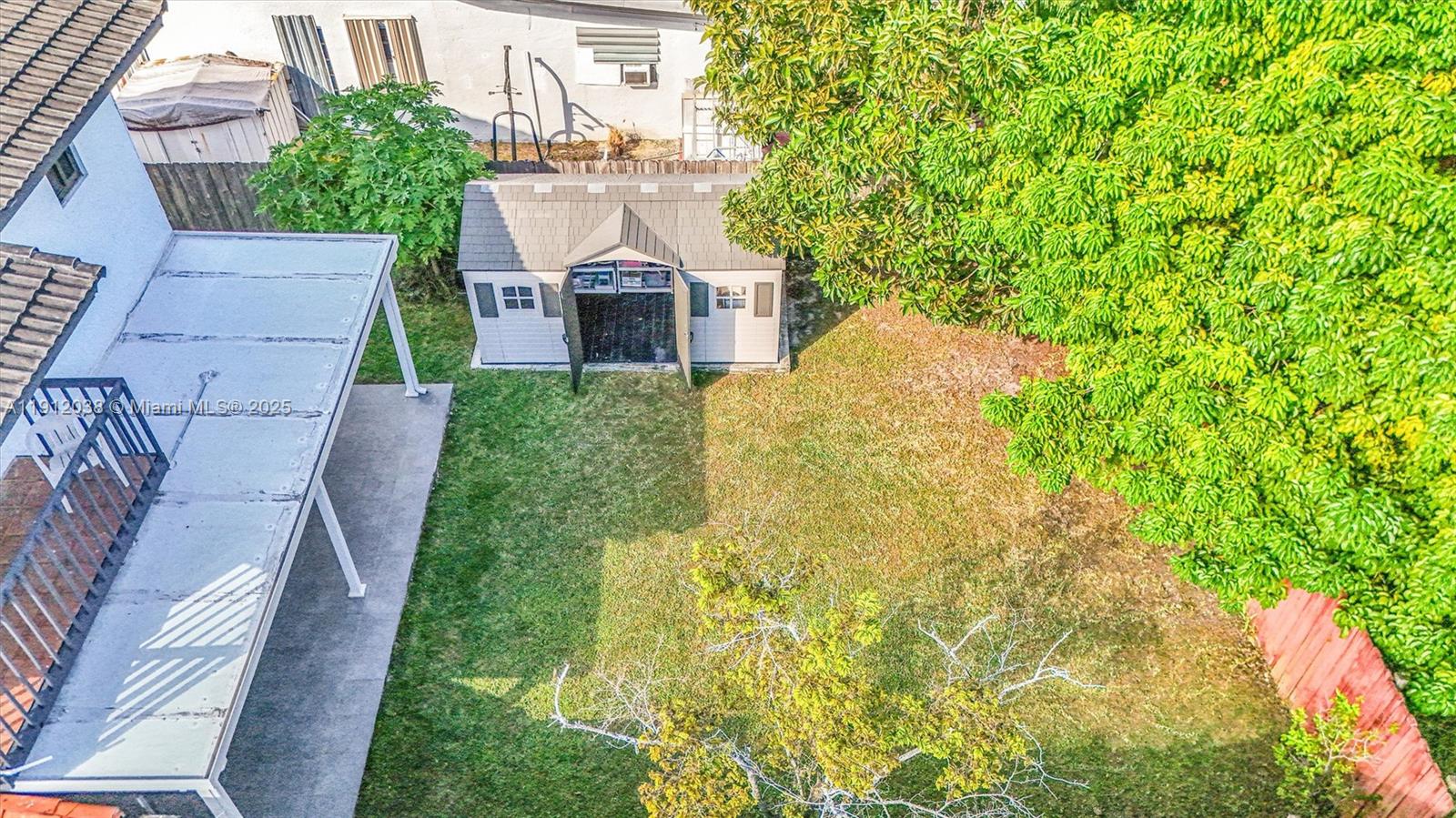 ARBORGATE KENDALL LK E CO - Residential