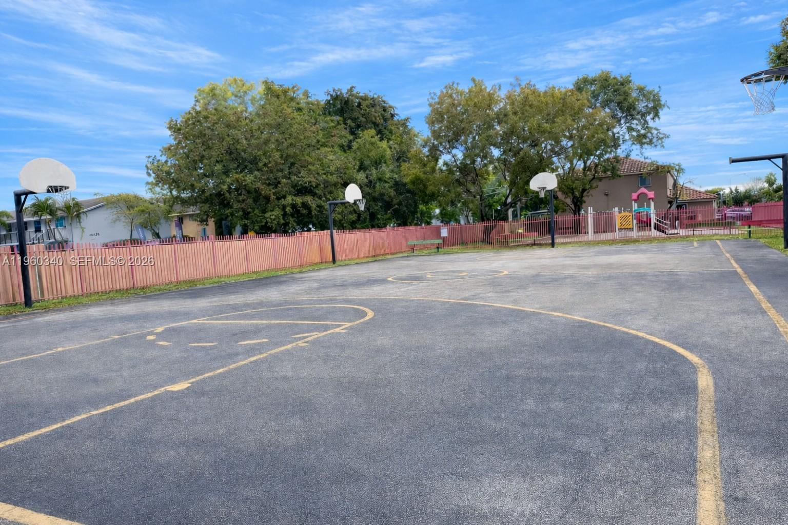 LAGO GRANDE TWO CONDO - Residential