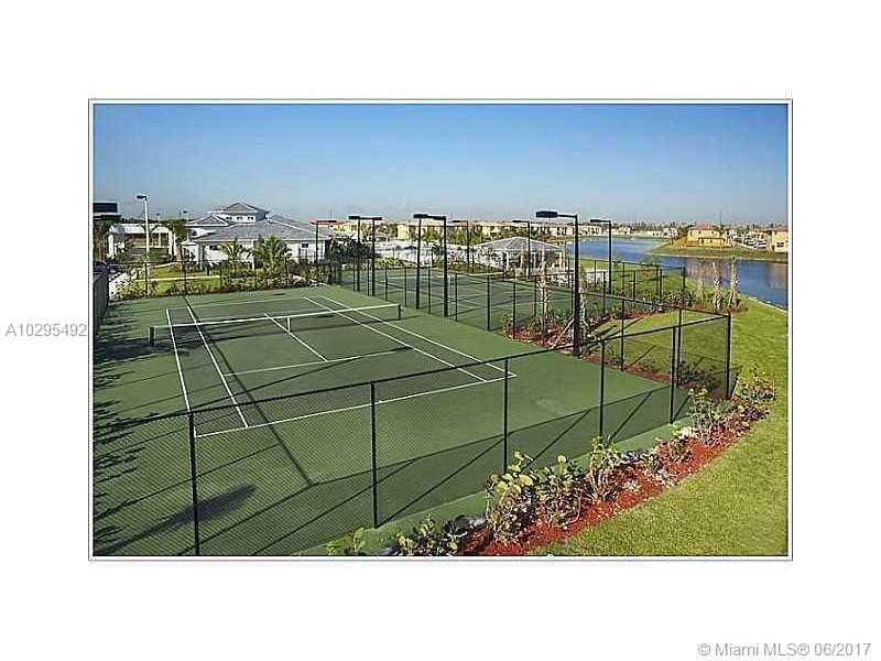 PROMENADE SHORES AT DORAL - Residential Lease