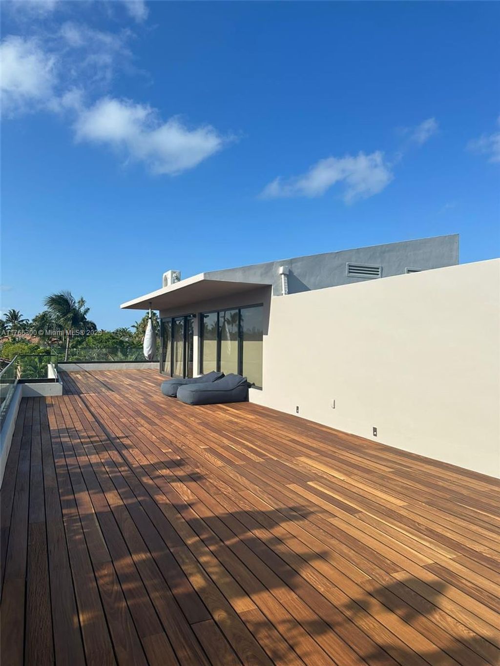 listing image 52