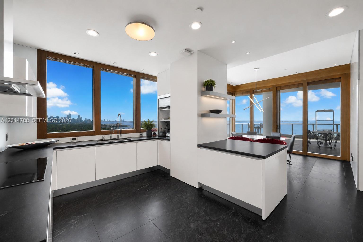 GROVENOR HOUSE CONDO - Residential