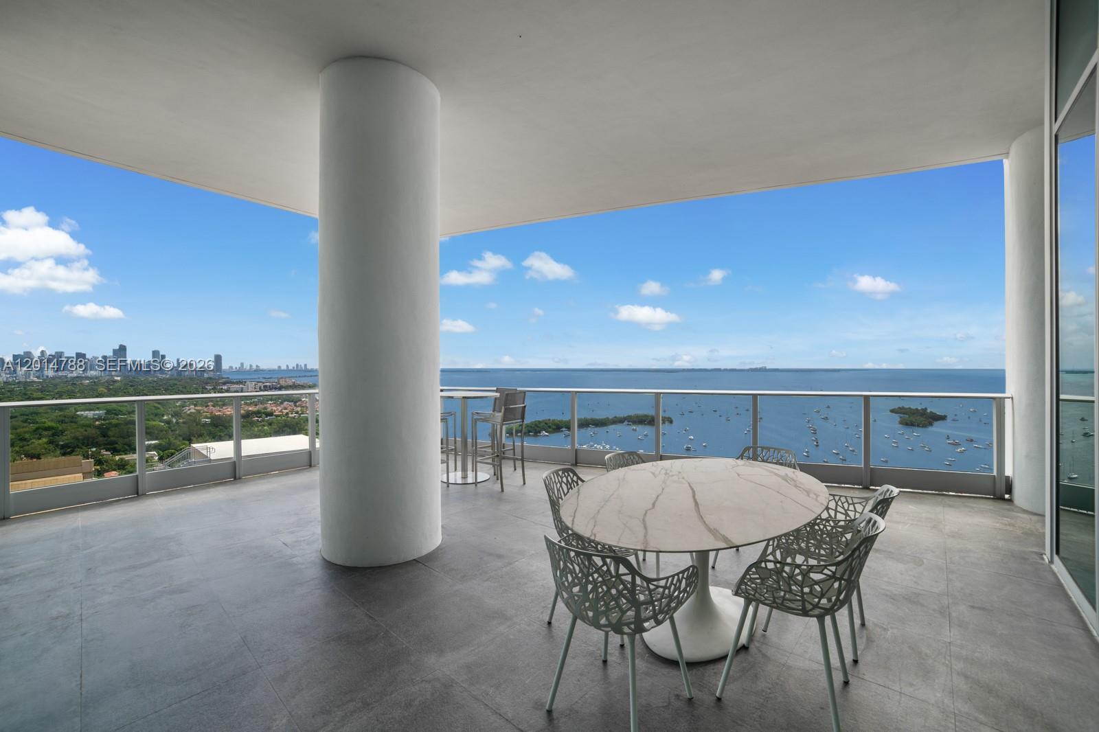 GROVENOR HOUSE CONDO - Residential